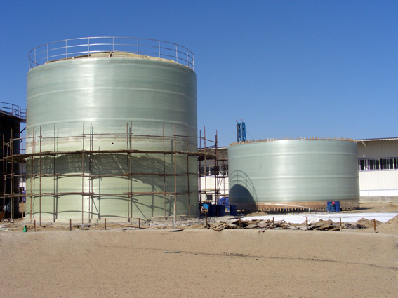 Onsite winding large-size storage tank